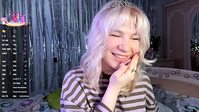 LolaDollyMur online show from January 10, 2026, 6:09 pm