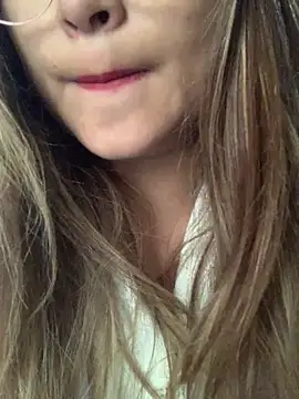 Snapshot of hotladki5 chatting on December 18, 2025, 9:59 am hotladki5 online show from December 18, 2025, 9:59 am