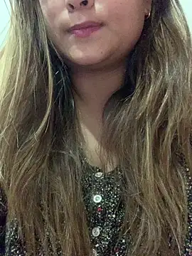 Snapshot of hotladki5 chatting on February 18, 2026, 12:45 pm hotladki5 online show from February 18, 2026, 12:45 pm