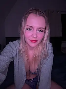 OfflineLizzy online show from March 1, 2026, 9:28 pm