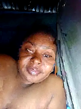 cleanpssy online show from December 15, 2025, 6:17 am