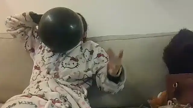 jasminestripper online show from February 14, 2026, 4:31 am