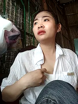 Lin-kute98 online show from February 17, 2026, 3:03 am