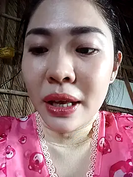 Lin-kute98 online show from April 4, 2026, 1:26 am