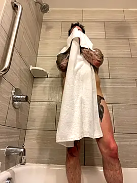 Snapshot of JSizzle13 chatting on November 25, 2025, 10:43 pm JSizzle13 online show from November 25, 2025, 10:43 pm