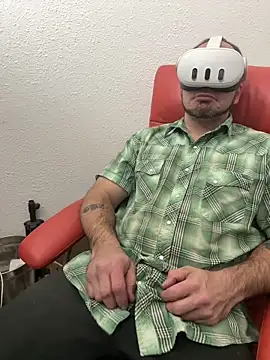 2addictivelyhorny online show from February 2, 2026, 9:19 am