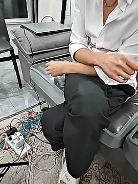 micai fengbei online show from February 27, 2026, 2:39 pm