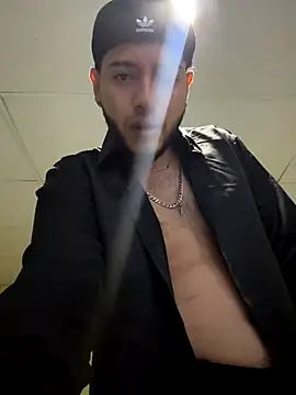 tratosucio online show from December 2, 2025, 6:19 am