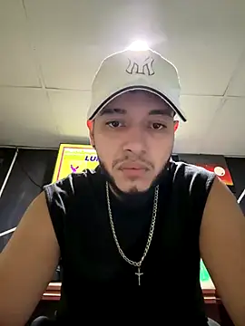 tratosucio online show from December 16, 2025, 5:23 am