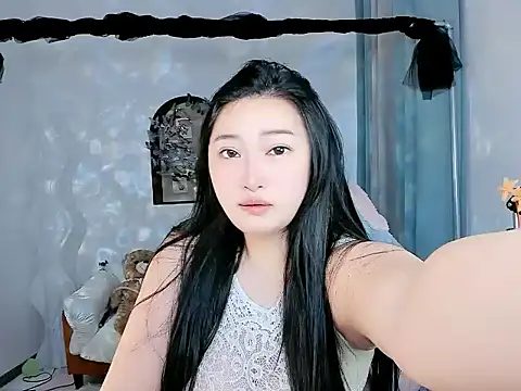 Snapshot of Sweety8822 chatting on November 26, 2025, 5:19 am Sweety8822 online show from November 26, 2025, 5:19 am