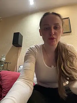 TomilaSi online show from March 29, 2026, 9:59 pm