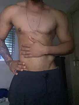 MoreninhoMagrinho online show from January 15, 2026, 3:55 am