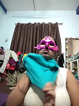 aarti03fb online show from December 13, 2025, 7:53 pm