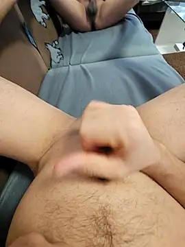 Snapshot of sikmaboy69 chatting on December 2, 2025, 12:43 pm sikmaboy69 online show from December 2, 2025, 12:43 pm