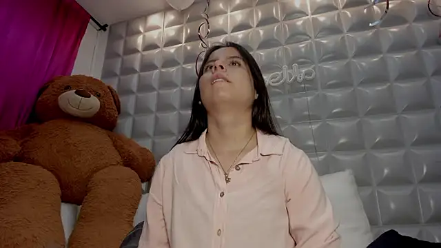 sol-angel online show from February 16, 2026, 3:52 pm