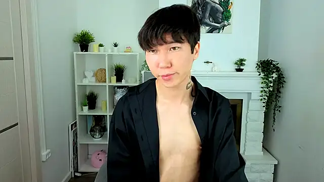 YugoAsian online show from February 3, 2026, 12:32 pm