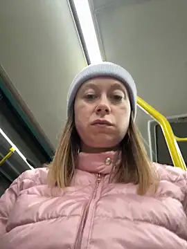 Brooke lover online show from April 19, 2026, 6:54 pm