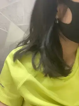 Sexolinaa online show from April 28, 2026, 2:00 pm