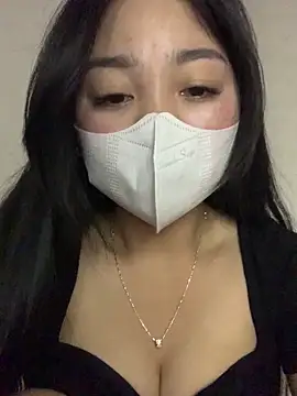 lana-kan online show from February 18, 2026, 2:57 pm