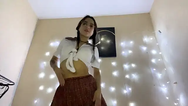 Kerrifan online show from November 25, 2025, 5:35 pm