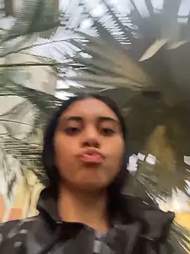 Miia moonn online show from November 28, 2025, 11:02 am