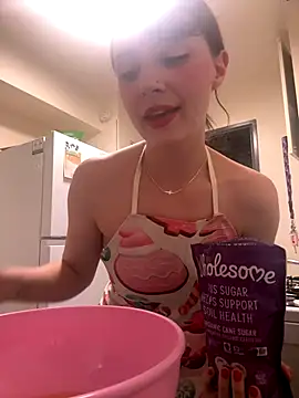 Snapshot of lilliabloom chatting on December 18, 2025, 5:24 am lilliabloom online show from December 18, 2025, 5:24 am