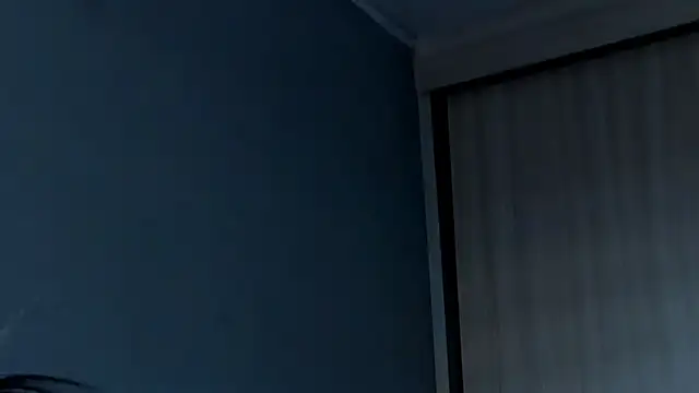 Snapshot of SaraAndrade_ chatting on July 6, 2026, 7:05 pm SaraAndrade online show from July 6, 2026, 7:05 pm