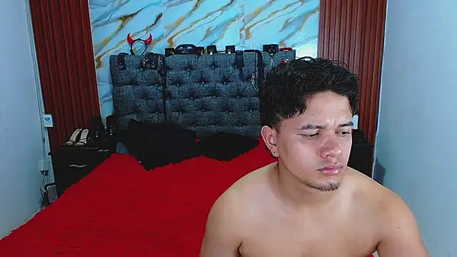 Meryandcris online show from March 24, 2026, 4:06 am