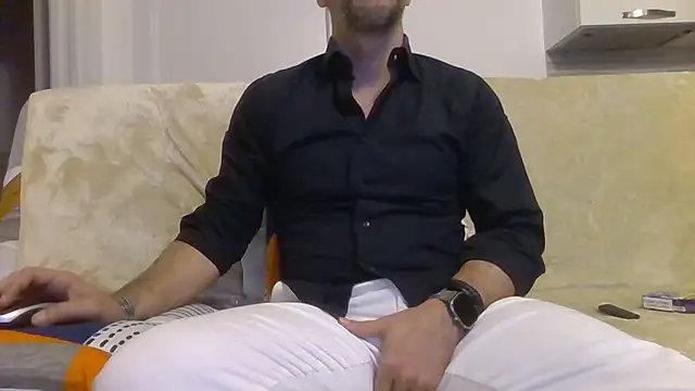 Eroshotlicker online show from April 16, 2026, 8:53 pm