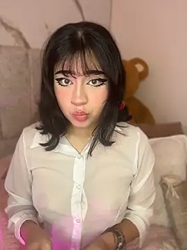 Snapshot of Kattie_sweet1 chatting on May 6, 2026, 1:05 pm Kattie sweet1 online show from May 6, 2026, 1:05 pm