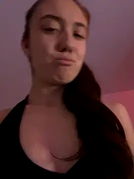 Snapshot of CristinaSw chatting on December 20, 2025, 7:43 pm CristinaSw online show from December 20, 2025, 7:43 pm