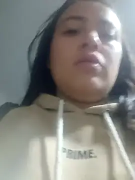 Paige Turner  online show from November 28, 2025, 9:01 am