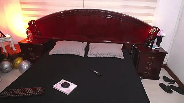 jacko Charlotte online show from December 15, 2025, 8:35 pm