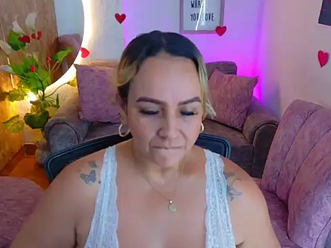 Aunty milf online show from January 12, 2026, 7:08 pm