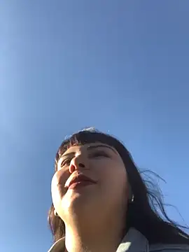 Snapshot of Yuliks_ chatting on November 26, 2025, 11:55 am Yuliks online show from November 26, 2025, 11:55 am