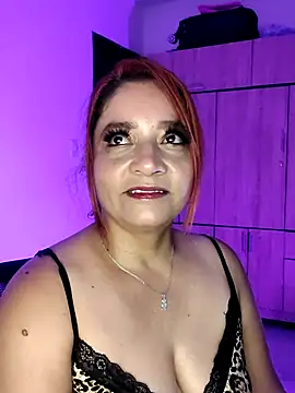 Snapshot of sexy_ambarr chatting on November 30, 2025, 10:36 pm sexy ambarr online show from November 30, 2025, 10:36 pm