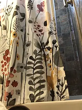 xxxenzo1 online show from January 3, 2025, 7:07 pm