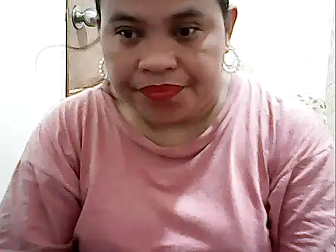 cutechubby online show from May 22, 2026, 9:37 am