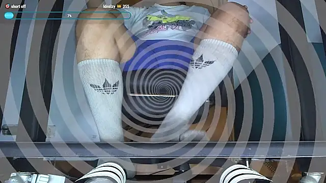 Snapshot of Alphacashmaster777 chatting on December 17, 2025, 2:45 pm Alphacashmaster777 online show from December 17, 2025, 2:45 pm