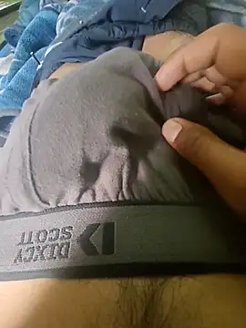 handsome boy07 online show from February 27, 2026, 4:45 am