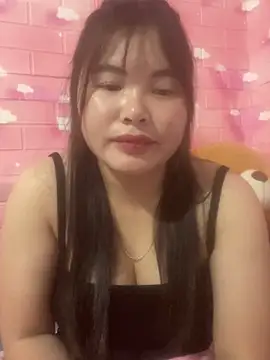 Snapshot of suni72 chatting on December 5, 2025, 8:12 am suni72 online show from December 5, 2025, 8:12 am