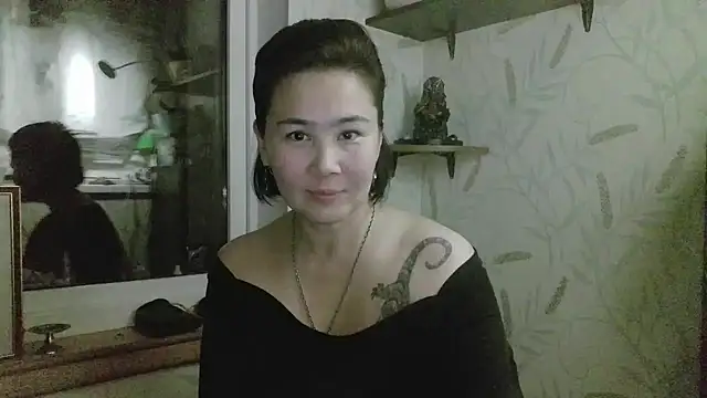 Nettie Allie online show from December 18, 2025, 9:10 pm