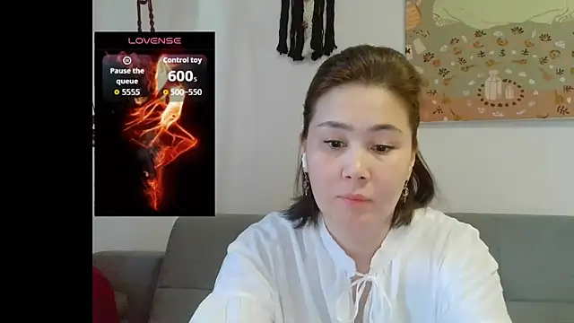 Nettie Allie online show from March 18, 2026, 2:31 pm