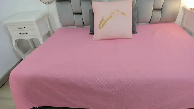 gaby smit   online show from December 16, 2025, 11:37 am