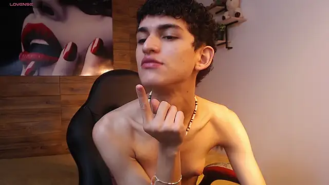 Michaelkoiv online show from January 14, 2026, 12:22 pm