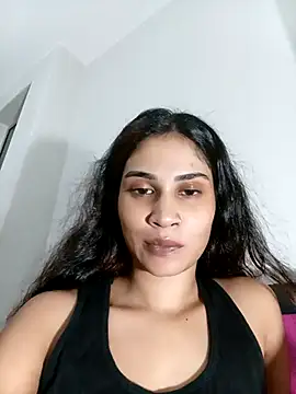 Miss-Perfection online show from April 21, 2026, 5:50 pm