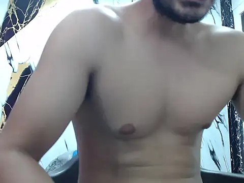 Snapshot of simonm667 chatting on June 11, 2026, 10:30 pm simonm667 online show from June 11, 2026, 10:30 pm