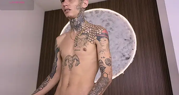 Paulo 527 online show from April 12, 2026, 3:55 am