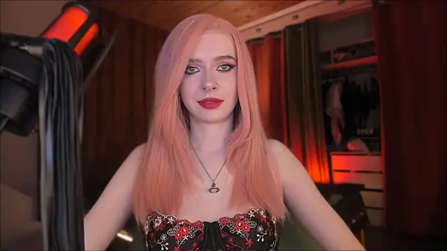 Mistress Iris online show from November 30, 2025, 5:28 pm