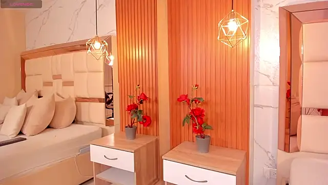 samantha quinnn online show from May 21, 2026, 4:52 am